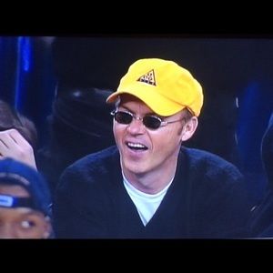 Meet your Posher, Miles